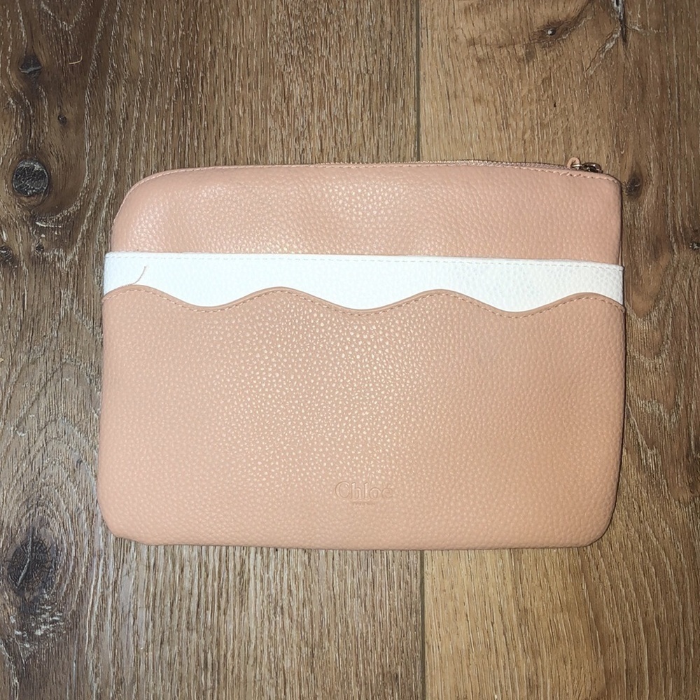 Chloé Parfum Tan & White Cosmetic Pouch